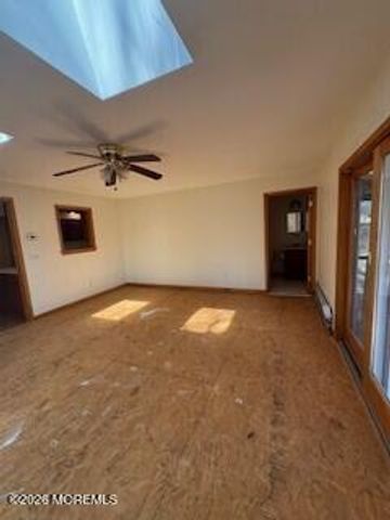 45 Bay Laurel Drive, Brick, NJ 08723