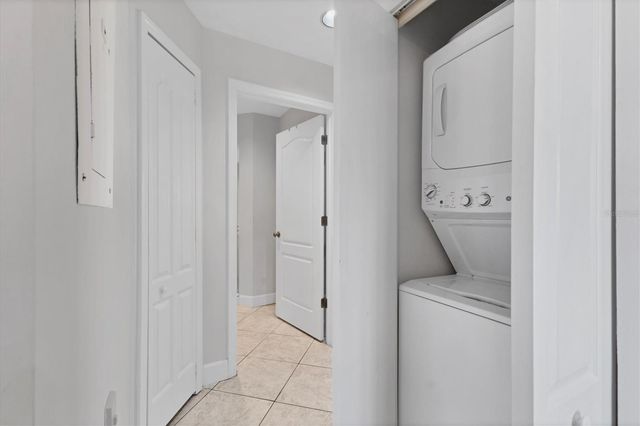 3605 54TH DRIVE W 104, Bradenton, FL 34210