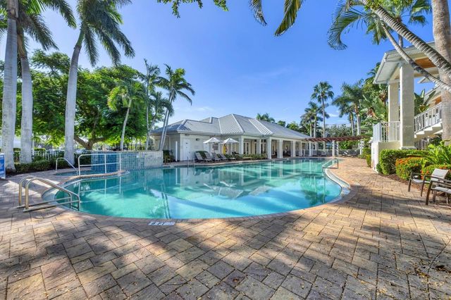 3605 54TH DRIVE W 104, Bradenton, FL 34210