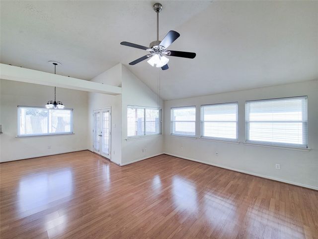 8611 Pool Creek Drive, Houston, TX 77095