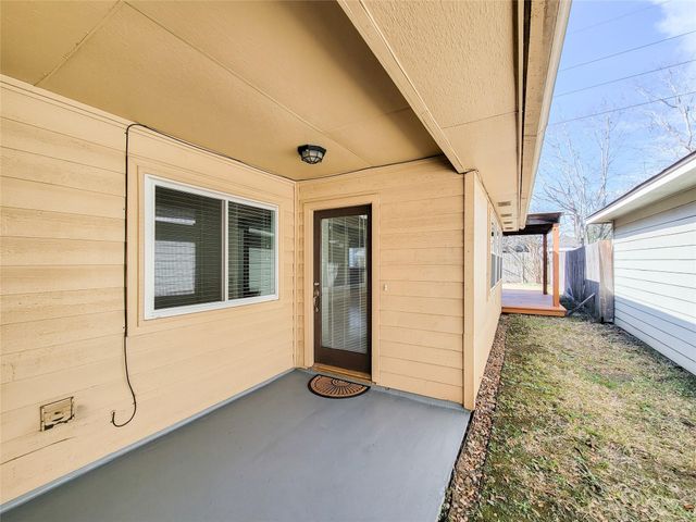 8611 Pool Creek Drive, Houston, TX 77095