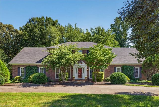 1018 Riverbend Drive, Bermuda Run, NC 27006