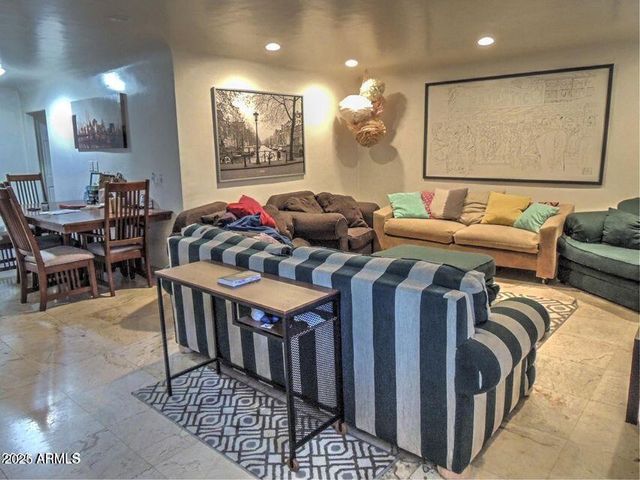 1224 S MAPLE Avenue A,B,C, Tempe, AZ 85281