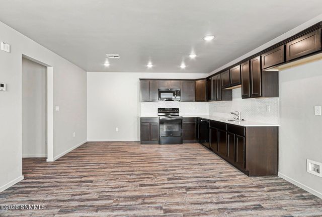 5589 Sierra Verde Place, Las Cruces, NM 88012