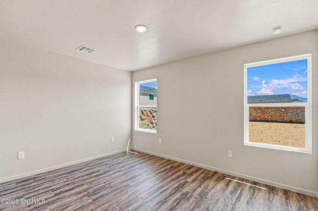5589 Sierra Verde Place, Las Cruces, NM 88012