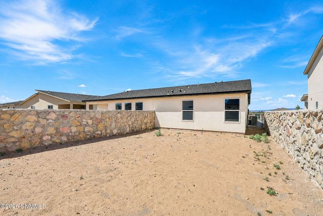 5589 Sierra Verde Place, Las Cruces, NM 88012