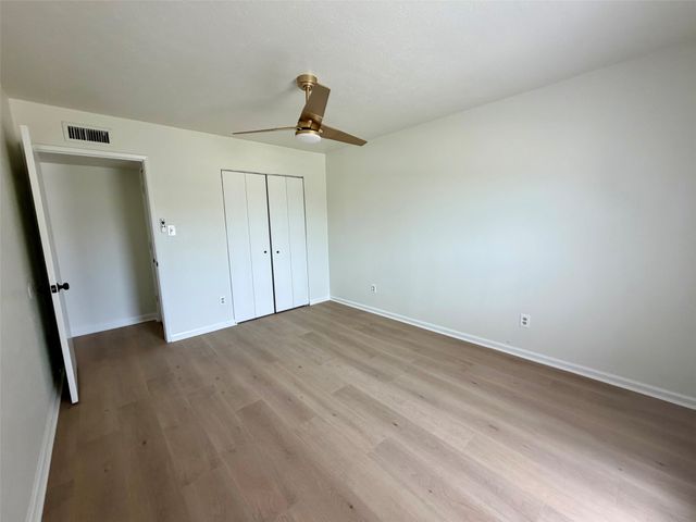5221 Reed Drive, The Colony, TX 75056