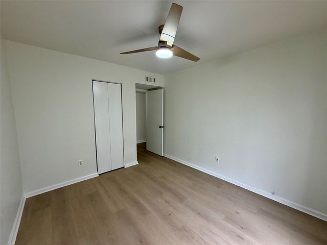 5221 Reed Drive, The Colony, TX 75056