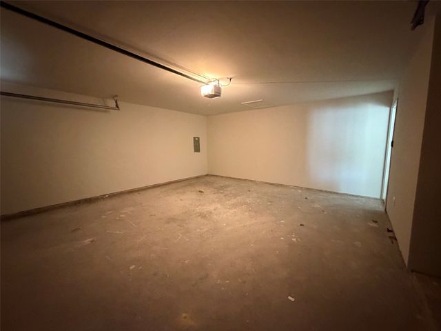 5221 Reed Drive, The Colony, TX 75056