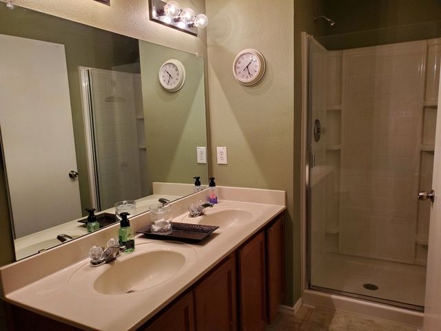 12752 Pricklybranch Drive, Fort Worth, TX 76244