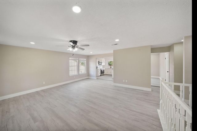 5418 Rock Springs Drive, La Porte, TX 77571