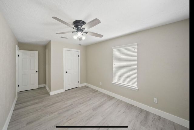 5418 Rock Springs Drive, La Porte, TX 77571