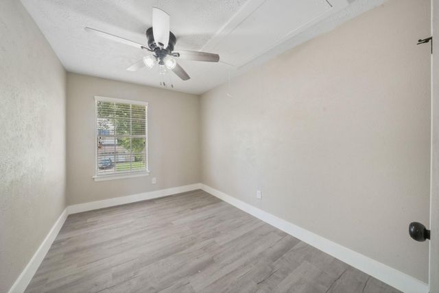 5418 Rock Springs Drive, La Porte, TX 77571