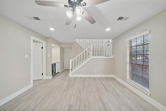5418 Rock Springs Drive, La Porte, TX 77571