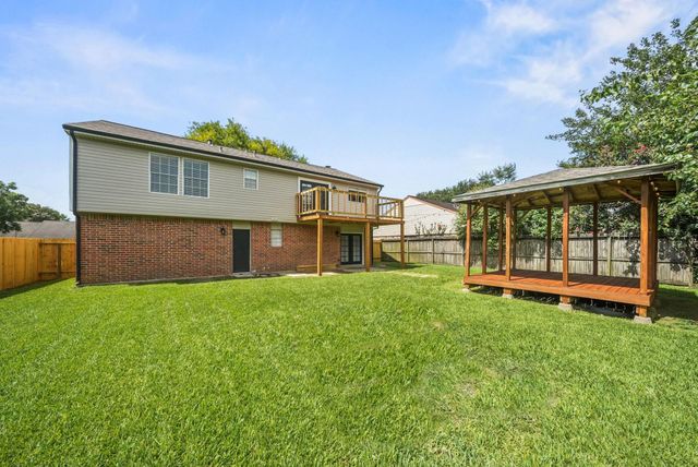 5418 Rock Springs Drive, La Porte, TX 77571
