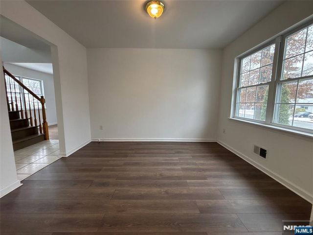 921 Walnut Street, Piscataway, NJ 08854