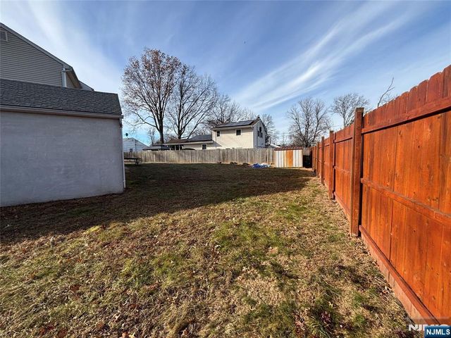 921 Walnut Street, Piscataway, NJ 08854