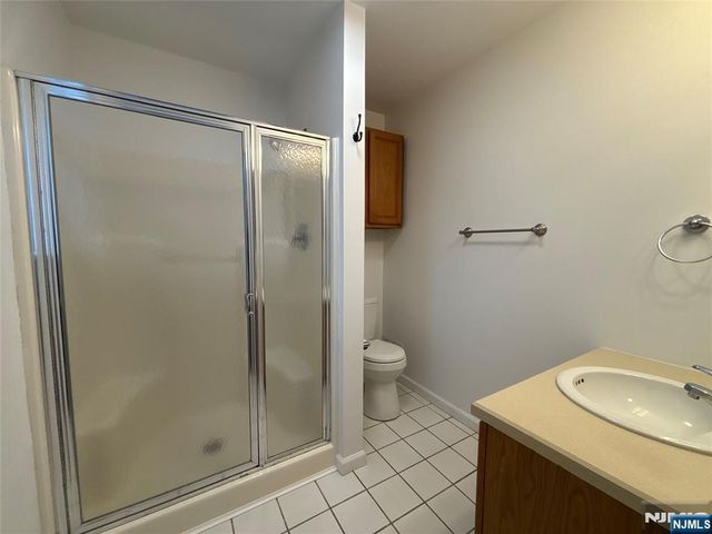 921 Walnut Street, Piscataway, NJ 08854