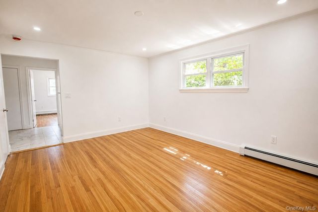 330 E Broadway 211, Long Beach, NY 11561