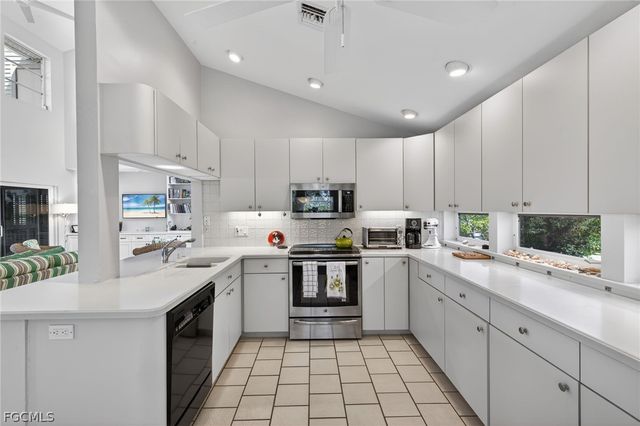 4209 Old Banyan WAY, Sanibel, FL 33957