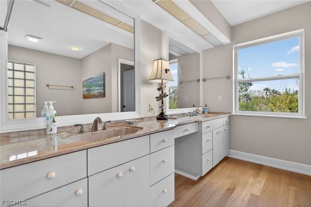 4209 Old Banyan WAY, Sanibel, FL 33957