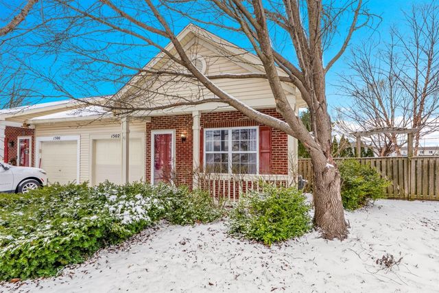 1502 Red Top Lane, Minooka, IL 60447