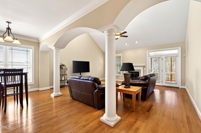 209 Juliet Circle, Cary, NC 27513