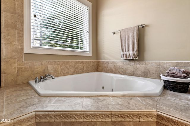 209 Juliet Circle, Cary, NC 27513