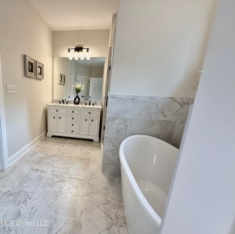 152 Spring Dove Road, Byhalia, MS 38611