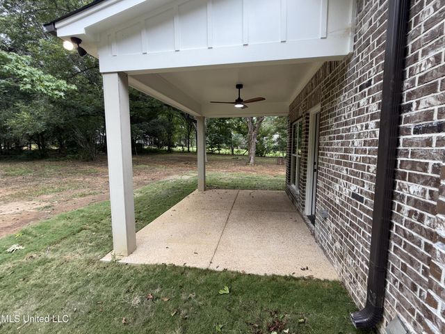 152 Spring Dove Road, Byhalia, MS 38611