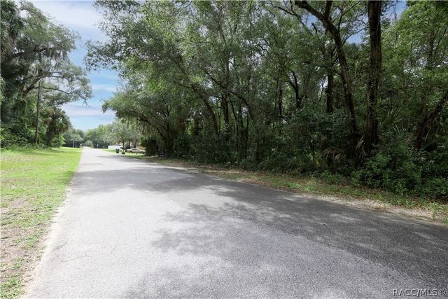 1134 NE 1st Terrace, Crystal River, FL 34429