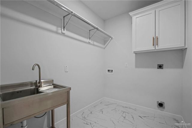 8003 48th Lane, Mcallen, TX 78504