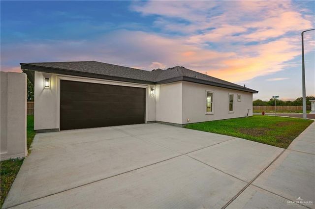 8003 48th Lane, Mcallen, TX 78504