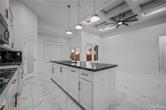 8003 48th Lane, Mcallen, TX 78504