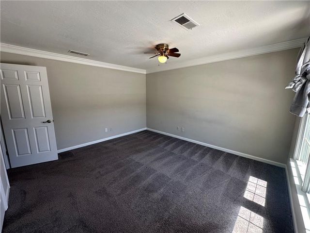 220 Chads Ford Way, Roswell, GA 30076