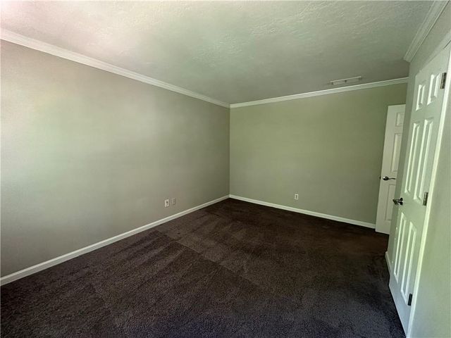 220 Chads Ford Way, Roswell, GA 30076