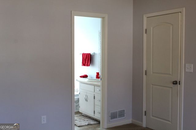 2063 Blackberry Lane, Auburn, GA 30011