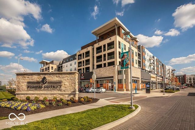 9735 Junction Station, Fishers, IN 46037