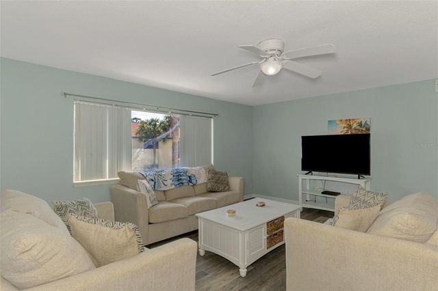 320 BASE AVENUE E 224, Venice, FL 34285