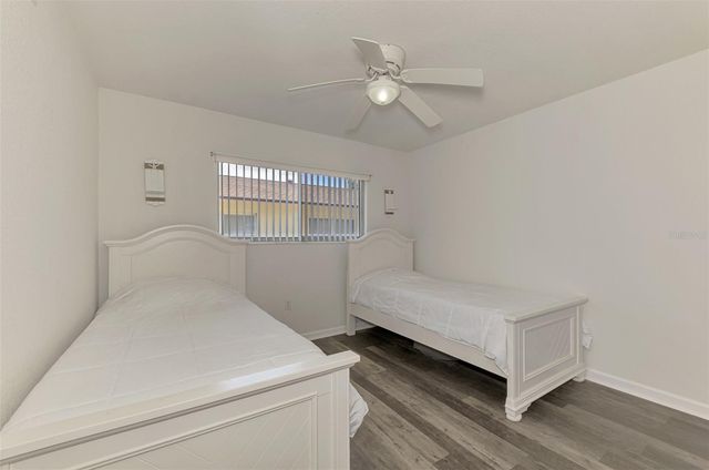 320 BASE AVENUE E 224, Venice, FL 34285