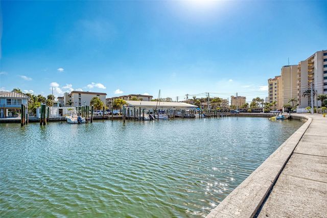 320 BASE AVENUE E 224, Venice, FL 34285