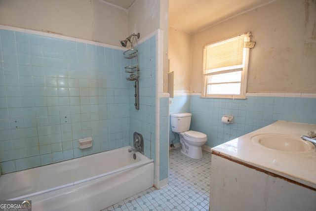 980 Grandma Branch Road, Grantville, GA 30220