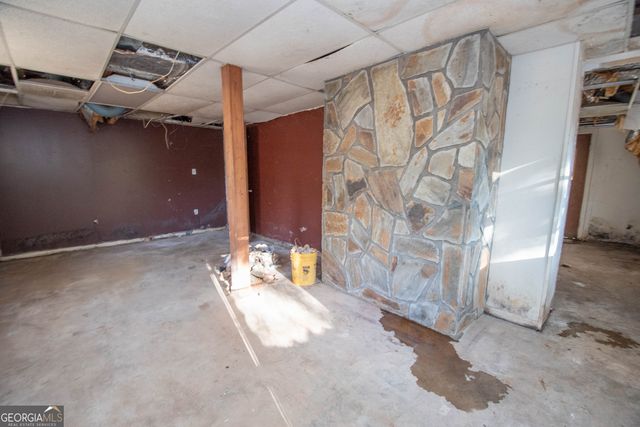 980 Grandma Branch Road, Grantville, GA 30220