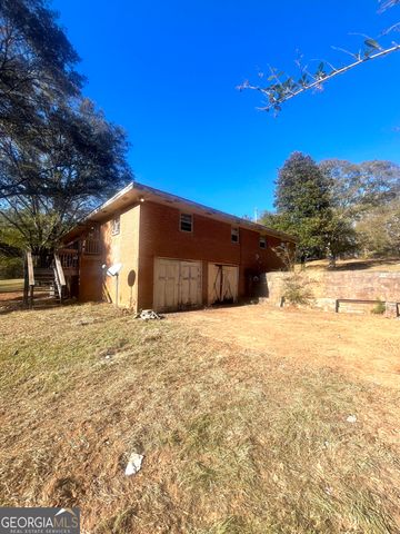 980 Grandma Branch Road, Grantville, GA 30220