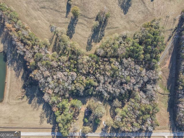 980 Grandma Branch Road, Grantville, GA 30220