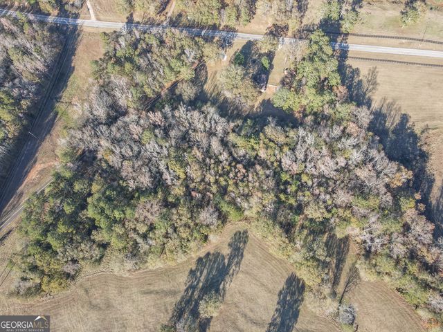 980 Grandma Branch Road, Grantville, GA 30220