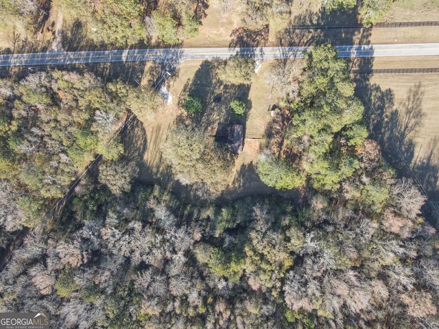 980 Grandma Branch Road, Grantville, GA 30220