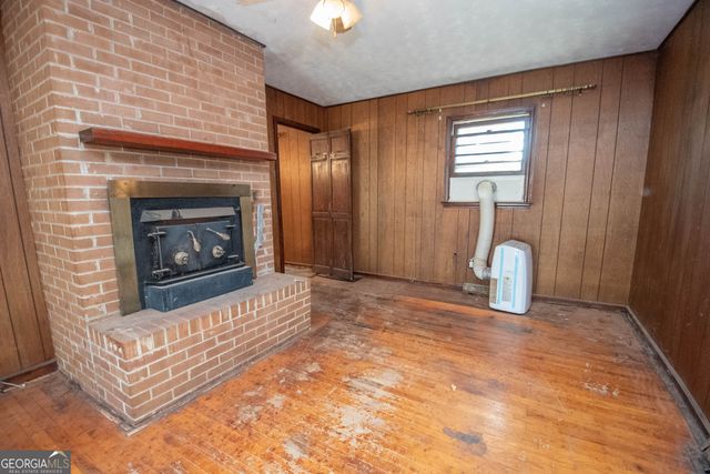 980 Grandma Branch Road, Grantville, GA 30220