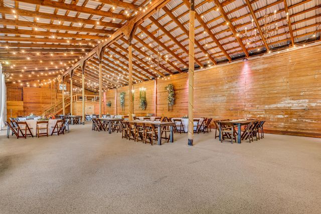 8 E 3rd Avenue, Mount Sterling, OH 43143