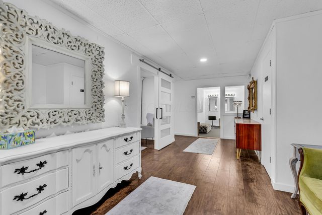 8 E 3rd Avenue, Mount Sterling, OH 43143